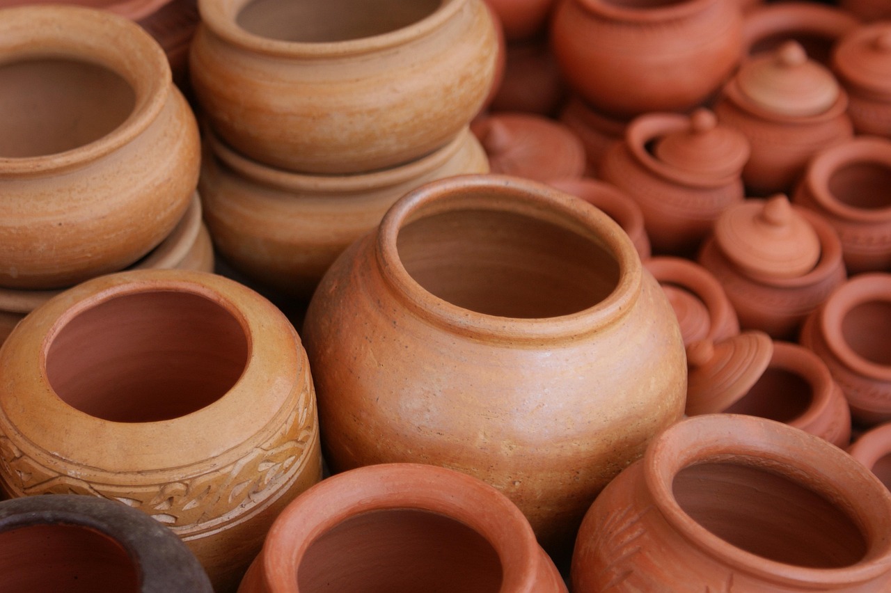 Wandbekleding met terracotta kleurvariaties. Wandbekleding met terracotta kleurvariaties.